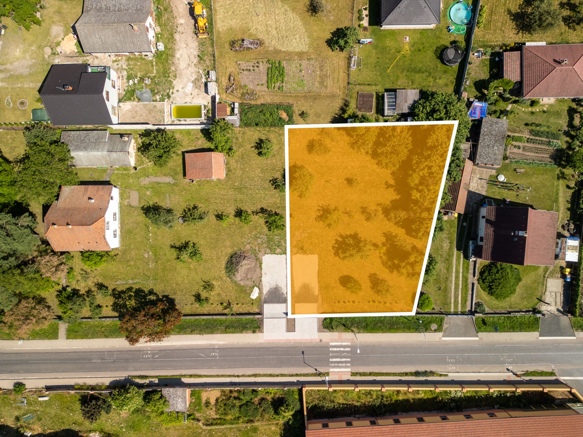 Prodej stavebního pozemku 1083 m2 - Milčice