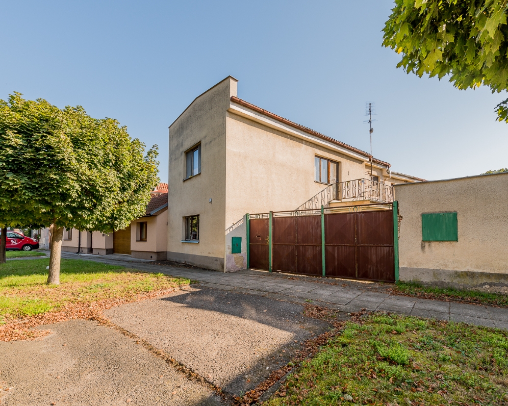Rezervováno - Prodej rodinného domu 160 m2, Jindřichova, Sadská